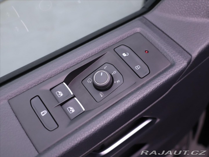 Volkswagen Multivan 2.0 TDI DSG 4Motion LED D 2022