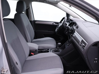 Volkswagen Touran 1,6 TDI 85KW DSG Klimatiz 2018