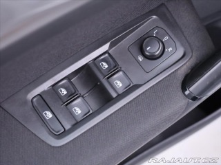 Volkswagen Touran 1,6 TDI 85KW DSG Klimatiz 2018