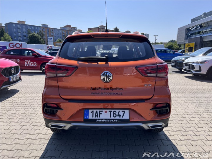 MG ZS 1.5 MT Emotion Plus + ZIM 2024