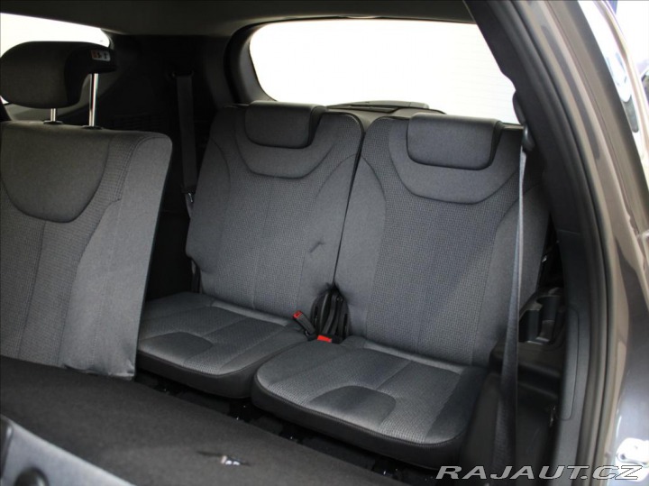 Hyundai Santa Fe 2,2 CRDi 142Kw 7-míst 35t 2023