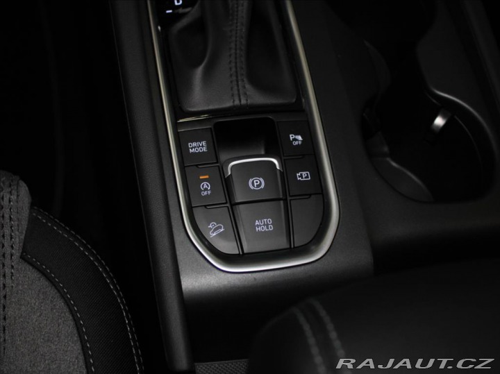 Hyundai Santa Fe 2,2 CRDi 142kW 7-míst 34t 2023