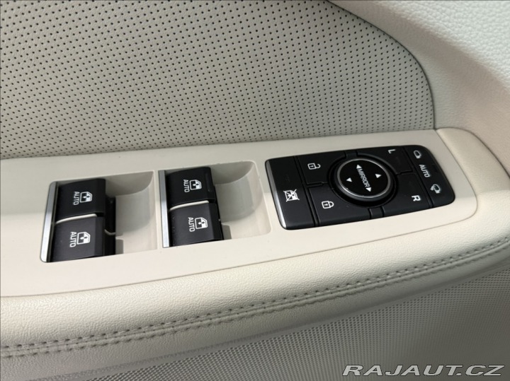Hyundai Genesis 3,8 GDI 8/AT FULL G80 2017