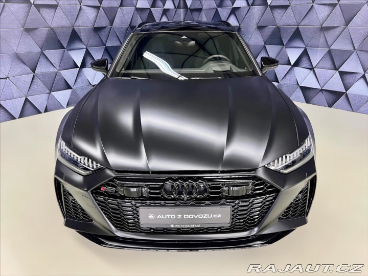 Audi RS6 PERFORMANCE,AKRAPOVIČ,KER 2024