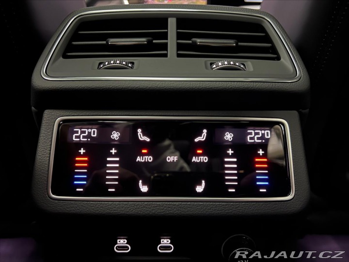 Audi RS6 PERFORMANCE,AKRAPOVIČ,KER 2024