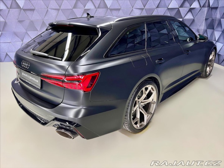 Audi RS6 PERFORMANCE,AKRAPOVIČ,KER 2024