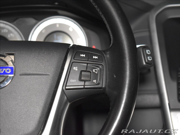 Volvo XC60 2,4 D5 AWD Momentum 4X4 2011