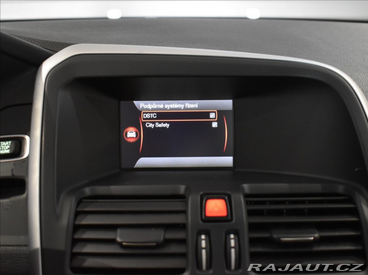 Volvo XC60 2,4 D5 AWD Momentum 4X4 2011