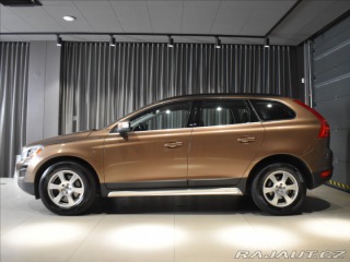 Volvo XC60 2,4 D5 AWD Momentum 4X4 2011