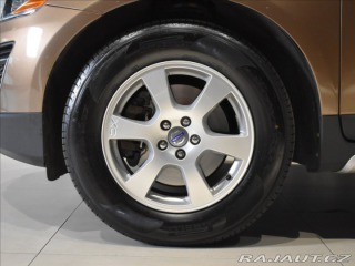 Volvo XC60 2,4 D5 AWD Momentum 4X4 2011