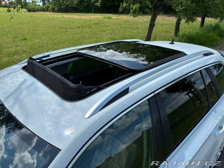 Škoda Superb TDI, Servisováno 1800