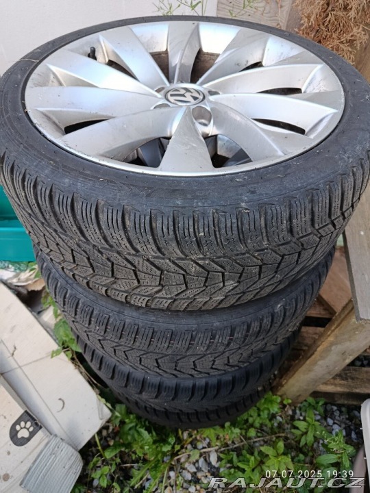 Volkswagen Tiguan 2,0 2012