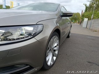 Volkswagen Tiguan 2,0 2012