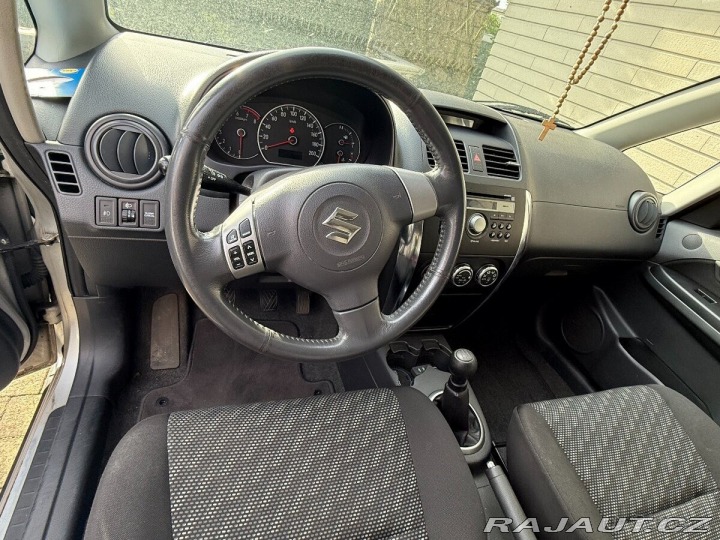 Suzuki SX4 1,6 benzín 1.majitel 2008
