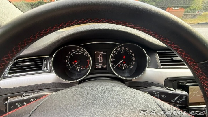 Škoda Superb 2,0 TDi 103kW Ambition 2013