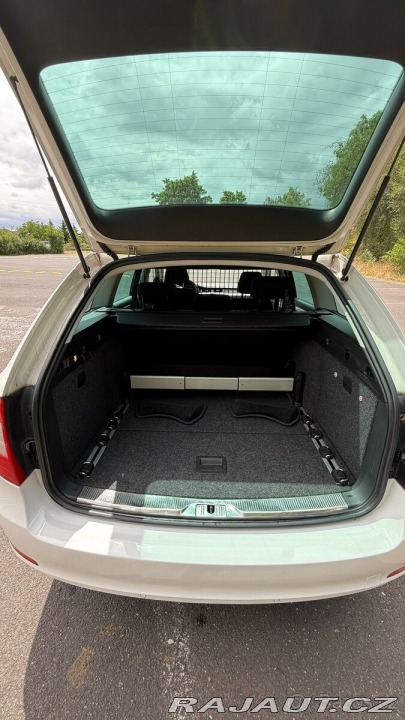 Škoda Superb 2,0 TDi 103kW Ambition 2013