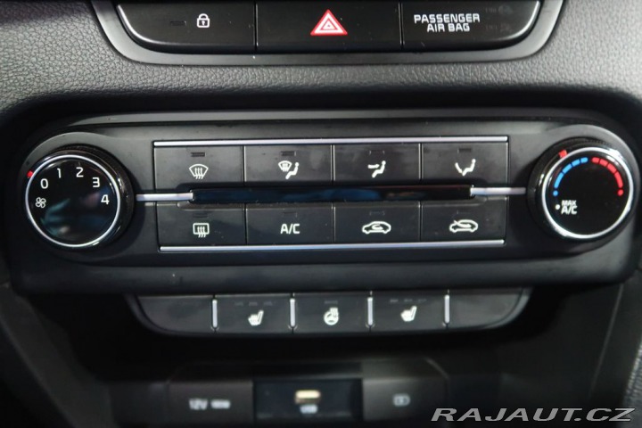 Kia Ceed 1.5T-GDi,CZ,1Maj,manuál 2022