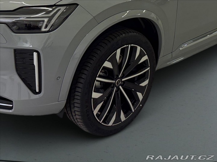 Volvo XC90 2,0 B5 AWD Bright Plus 09 2025
