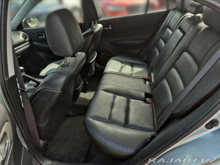 Mazda 6 2,3 122 kW BOSE 1. majite 2003