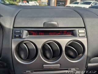 Mazda 6 2,3 122 kW BOSE 1. majite 2003