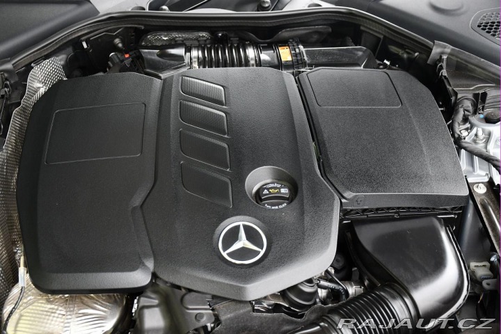 Mercedes-Benz E 300de 4M TAŽNÉ K360°ČR 1M 2024