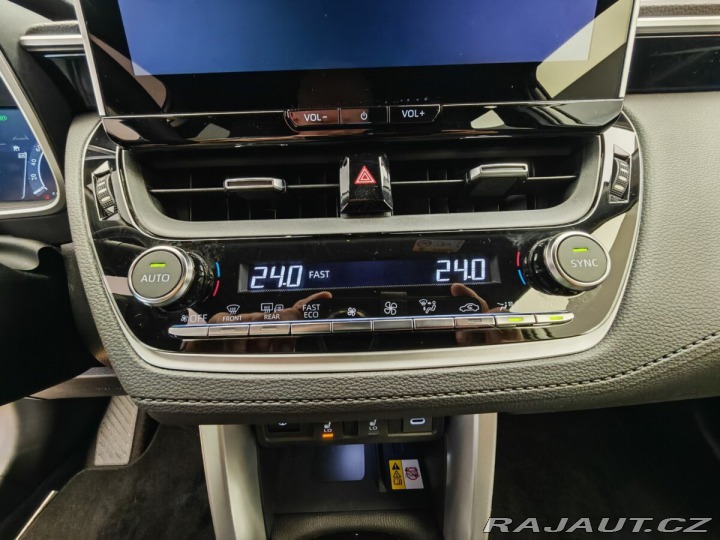 Toyota Corolla Cross 2.0 Hybrid (197 k) Style 2025