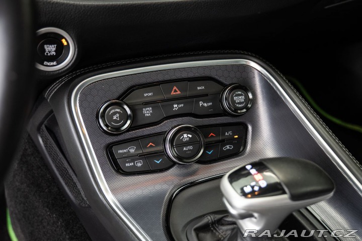Dodge Challenger 5.7 V8 HEMI R/T 2015