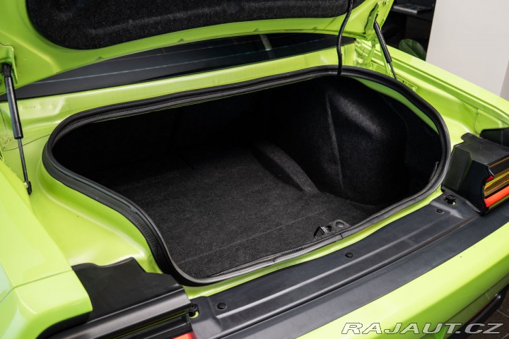 Dodge Challenger 5.7 V8 HEMI R/T 2015