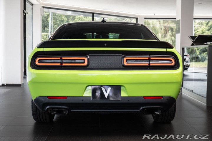 Dodge Challenger 5.7 V8 HEMI R/T 2015