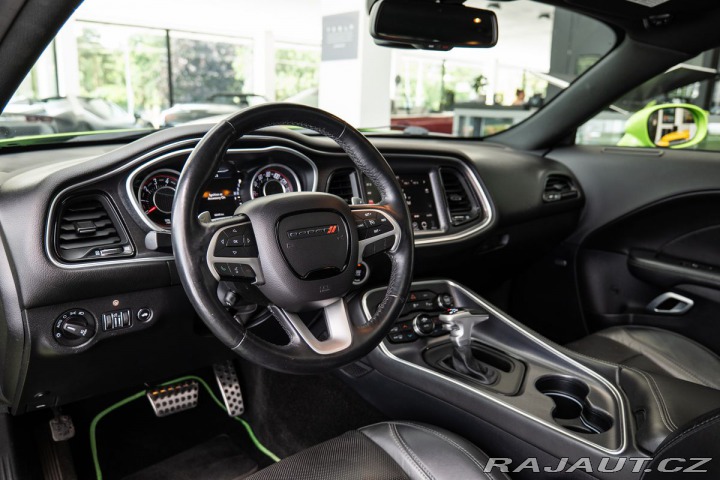 Dodge Challenger 5.7 V8 HEMI R/T 2015