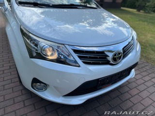 Toyota Avensis 1.8 16v Automat 2014