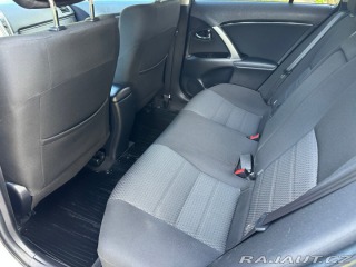 Toyota Avensis 1.8 16v Automat 2014