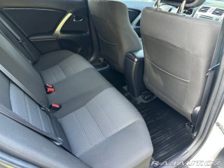 Toyota Avensis 1.8 16v Automat 2014