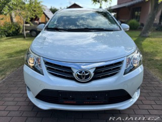 Toyota Avensis 1.8 16v Automat 2014
