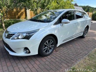 Toyota Avensis 1.8 16v Automat 2014
