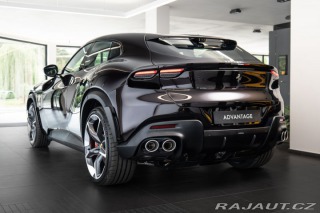 Ferrari Purosangue  2025