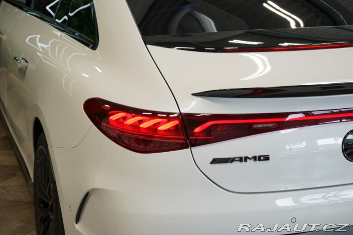 Mercedes-Benz EQE 43 AMG*4M*HYPERSCREEN*TAŽ 2023