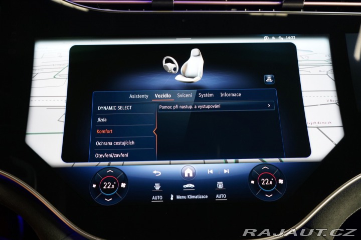 Mercedes-Benz EQE 43 AMG*4M*HYPERSCREEN*TAŽ 2023