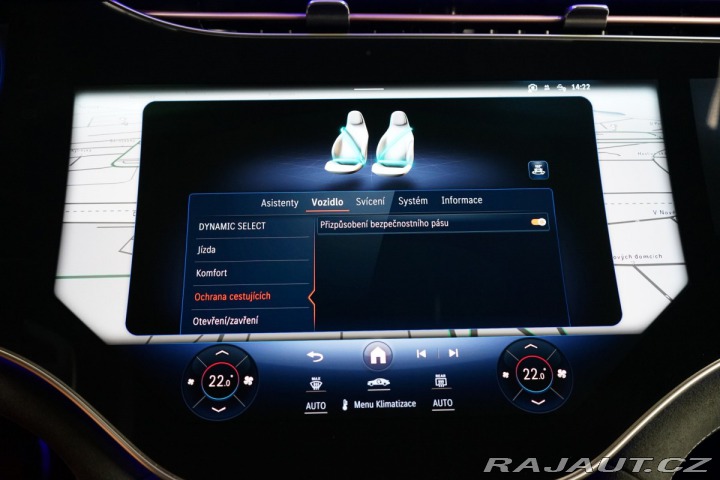 Mercedes-Benz EQE 43 AMG*4M*HYPERSCREEN*TAŽ 2023