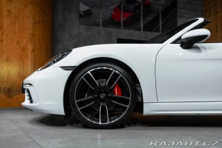 Porsche Boxster 718, BOSE, CHRONO, VÝFUKY 2017