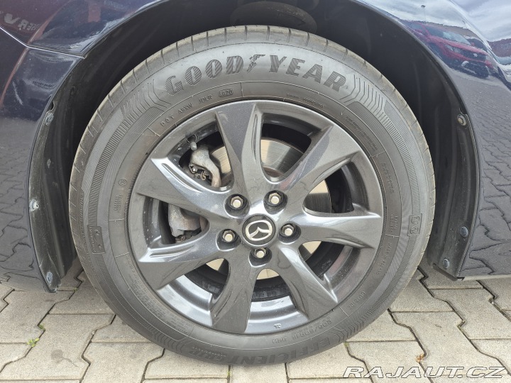 Mazda 3 Revolution 2.0 88kW 2014