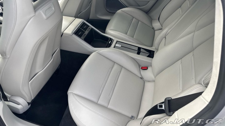 Porsche Panamera 4E Hybrid 2017