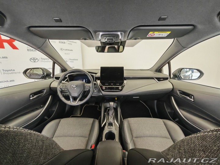 Toyota Corolla 1.8 Hybrid e-CVT Style To 2024