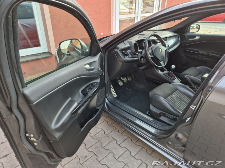 Alfa Romeo Giulietta 1.4 Turbo Turismo 125kW 2013