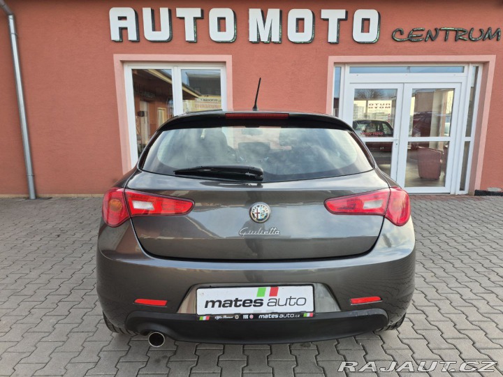 Alfa Romeo Giulietta 1.4 Turbo Turismo 125kW 2013