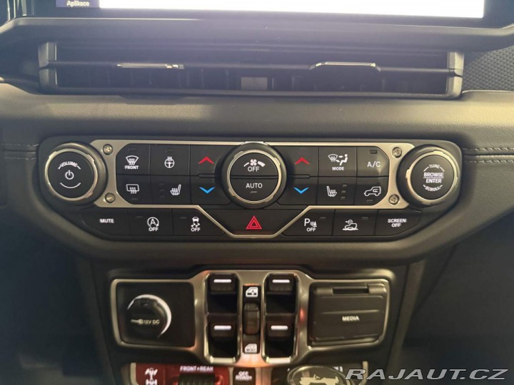 Jeep Wrangler Rubicon 2.0Turbo 272k AT8 2025