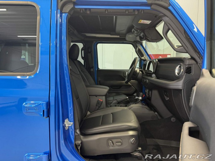 Jeep Wrangler Sahara 2.0 Turbo 272k AT8 2025