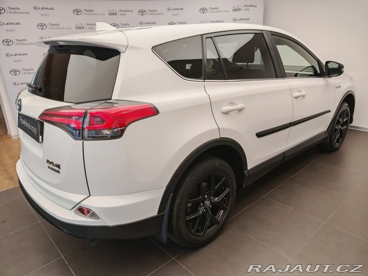 Toyota RAV4 2.5 Hybrid 145 kW Active 2018