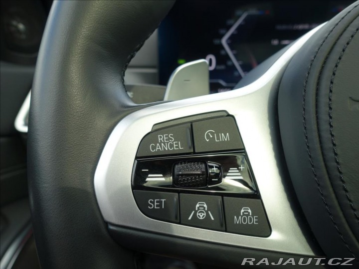 BMW 3 M340i xDrive Touring,DPH 2023