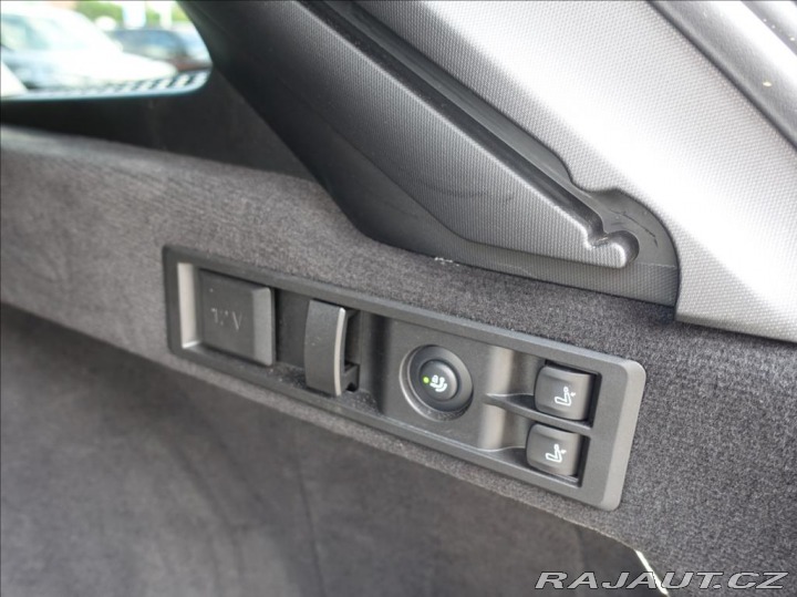 BMW 3 M340i xDrive Touring,DPH 2023